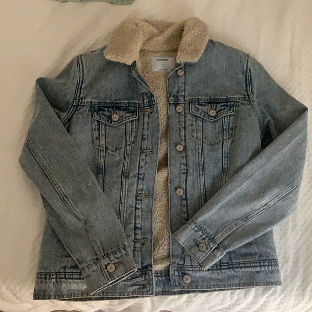 Old navy Sherpa lined denim jacket